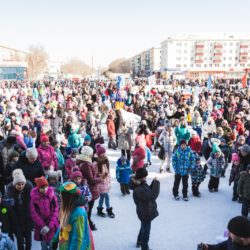 Народное гуляние «Масленица» и впервые в городе прошло спортивно-развлекательное мероприятие «Праздник валенок»